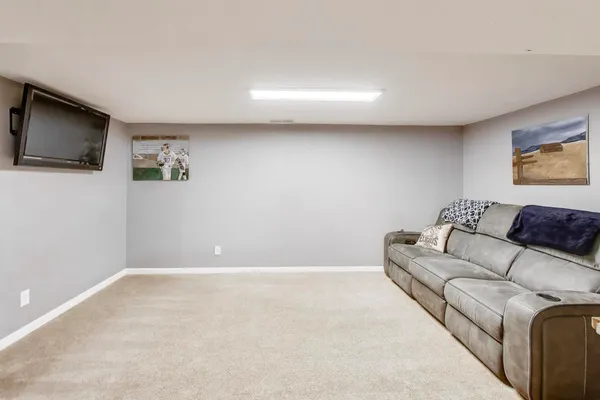 $810,000 | 798 South Linden Avenue, Elmhurst, IL 60126