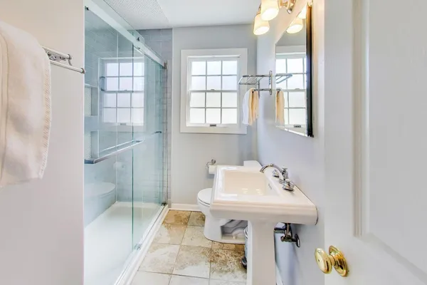 $810,000 | 798 South Linden Avenue, Elmhurst, IL 60126