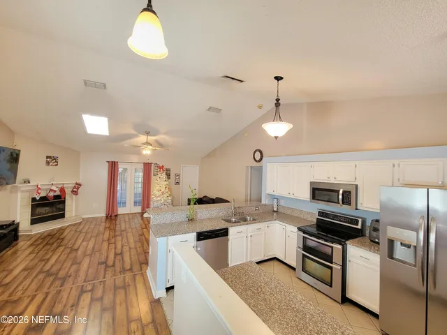 $2,049 | 1579 Graduation Lane, Middleburg, FL 32068