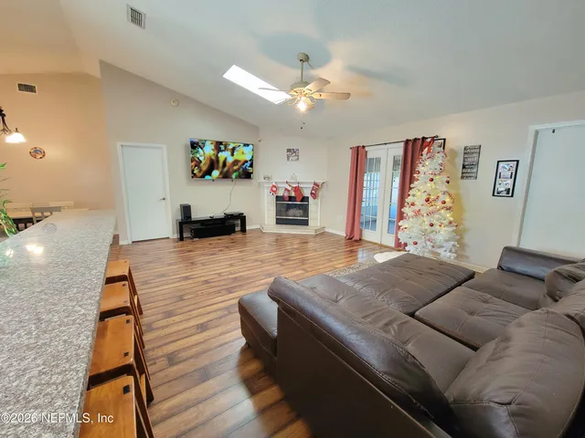 $2,049 | 1579 Graduation Lane, Middleburg, FL 32068