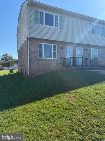 $1,450 | 304 5th Street, Unit A, Quarryville, PA 17566