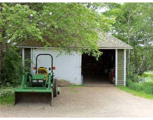 276 Files Hill Road Thorndike, ME 04986 - Photo 16 of 17 Parking Lot/Garage. Detached Garage.