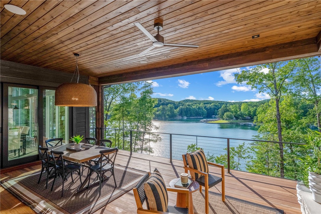 454 Peninsula Ridge Sunset, SC 29685 - Photo 6 of 40