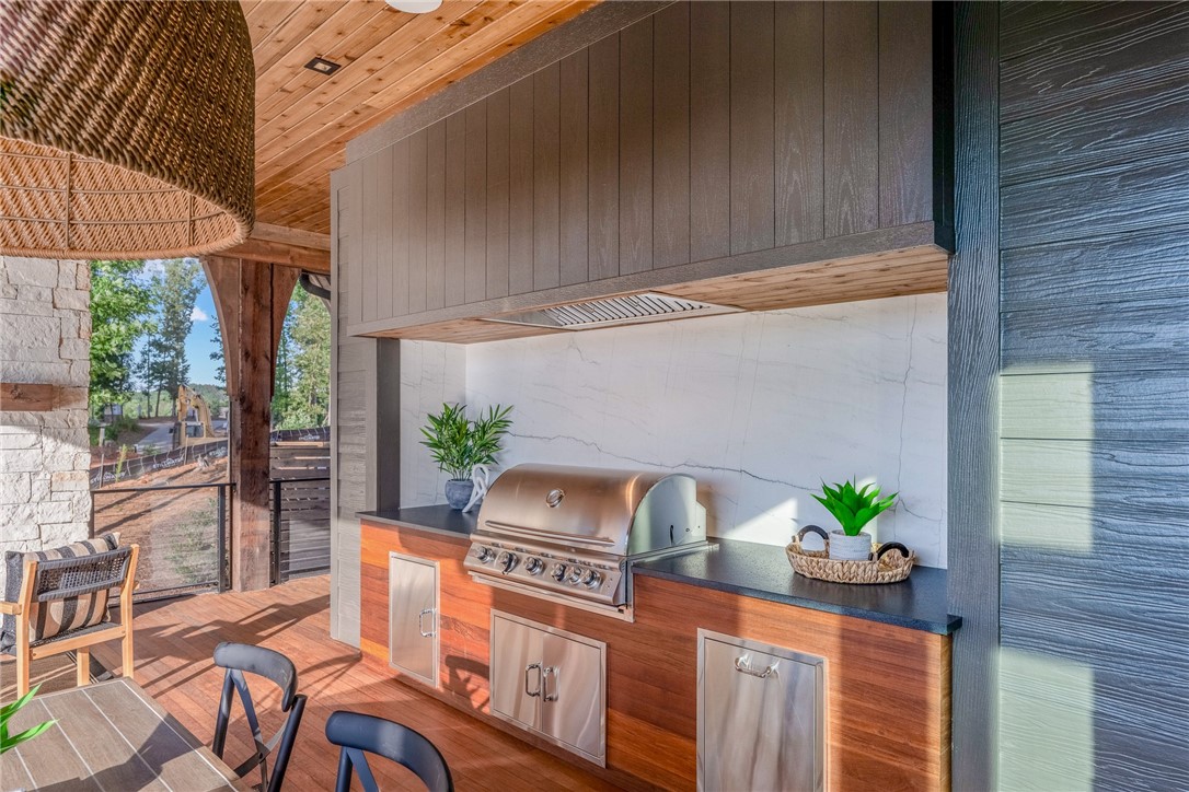 454 Peninsula Ridge Sunset, SC 29685 - Photo 7 of 40