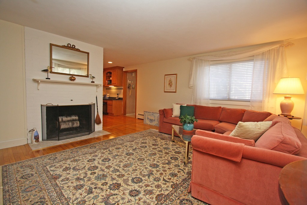 336 Concord Road Bedford, MA 01730 - Photo 11 of 30 Gallery Image 11