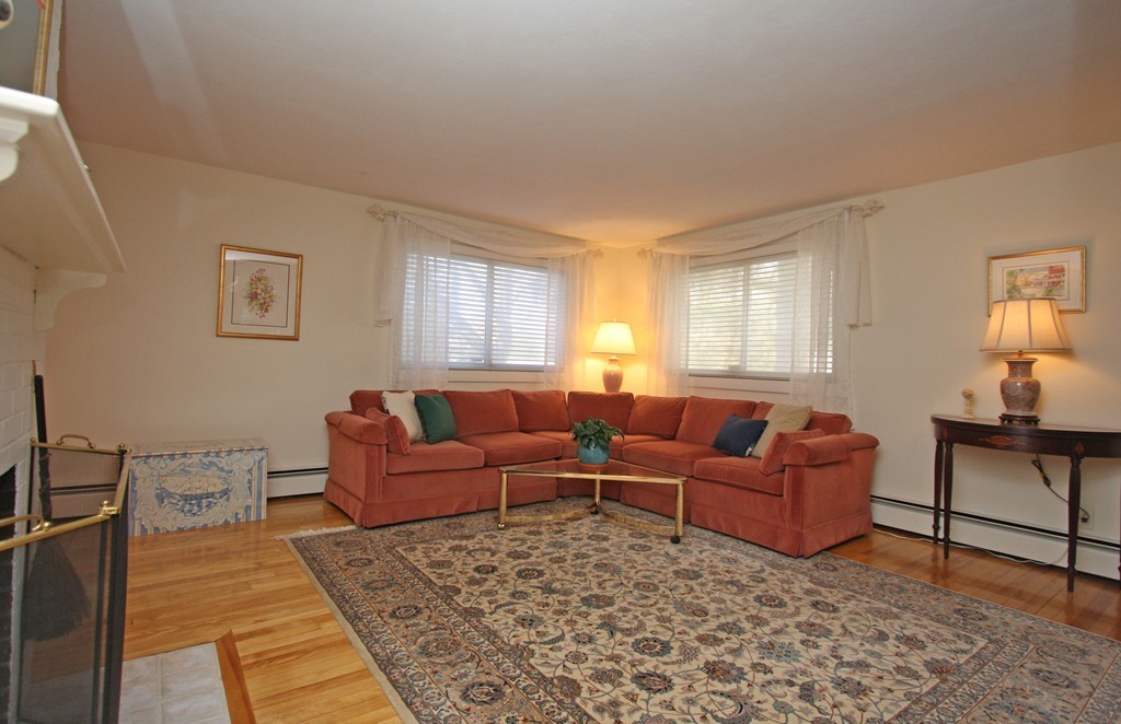 336 Concord Road Bedford, MA 01730 - Photo 12 of 30 Gallery Image 12