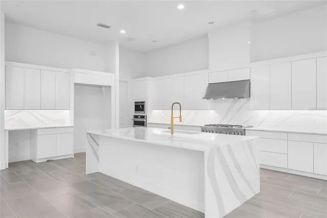 $3,050,000 | 9847 Laurel Berry Drive, Orlando, FL 32827