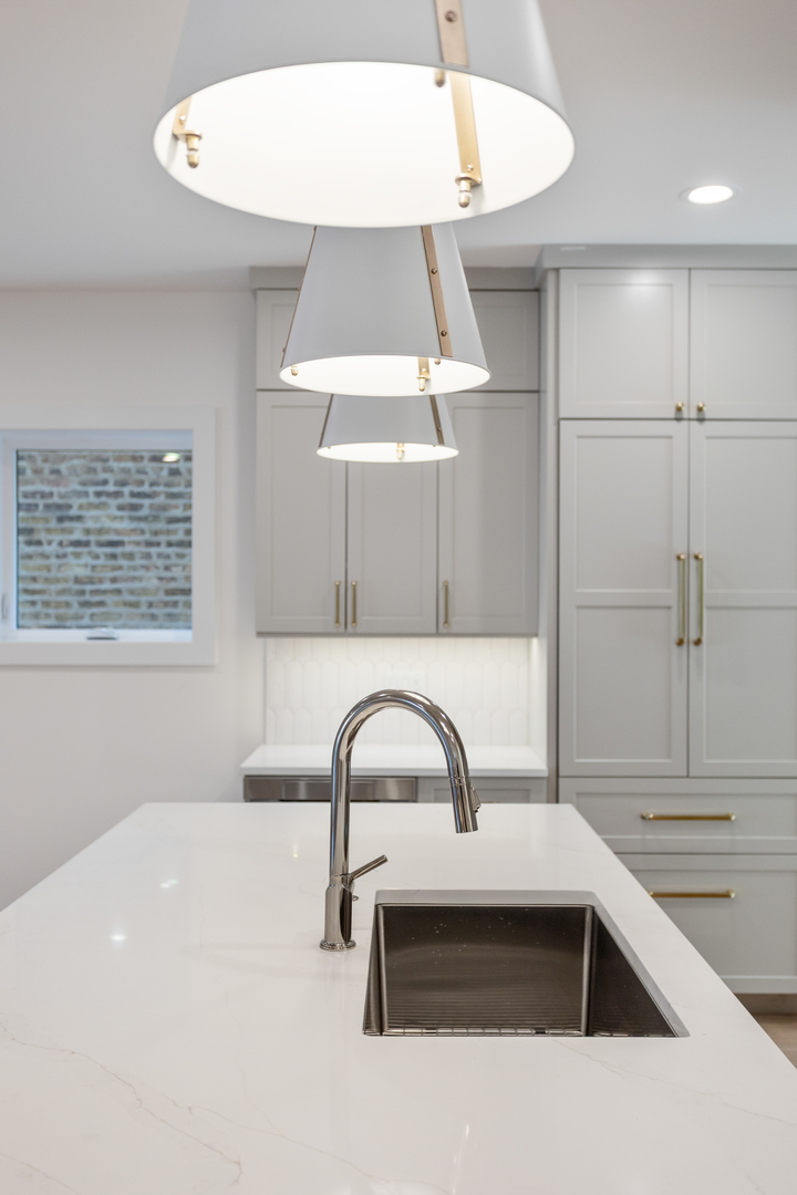 3740 North Racine Avenue, Unit 1 Chicago, IL 60613 - Photo 21 of 40