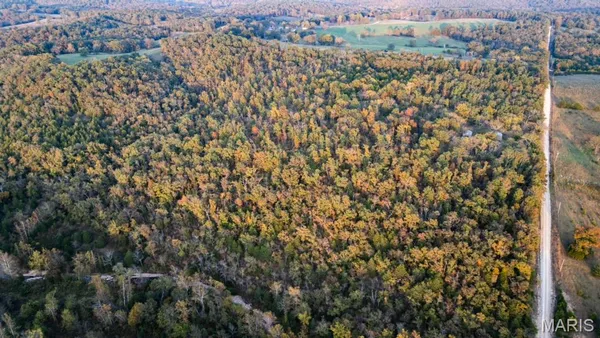 $198,000 | 18927 Rocky Top Road, Elk Creek, MO 65464