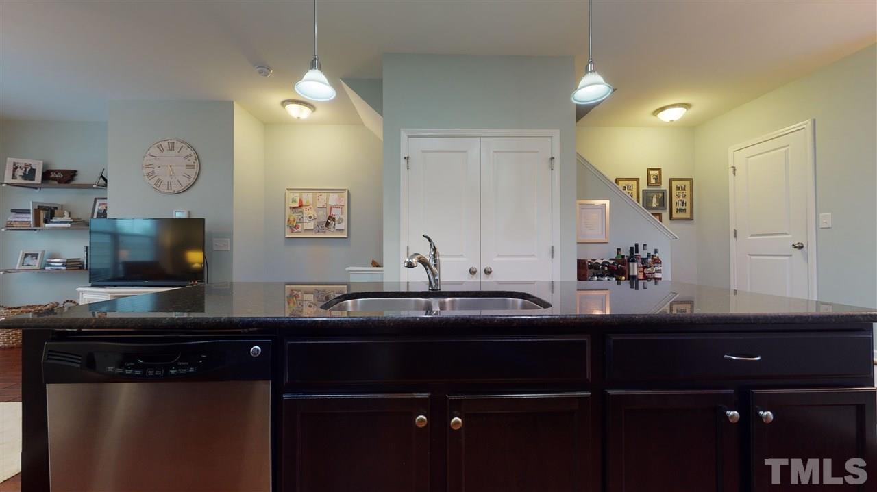 1428 Ardara Lane Raleigh, NC 27607 - Photo 10 of 28