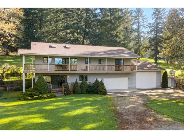 $675,000 | 924 Lou Gray Drive, Myrtle Creek, OR 97457