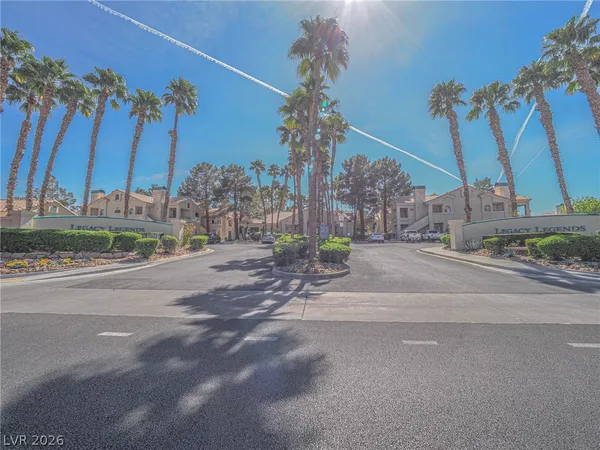 $307,900 | 2251 Wigwam Parkway, Unit 2014, Henderson, NV 89074