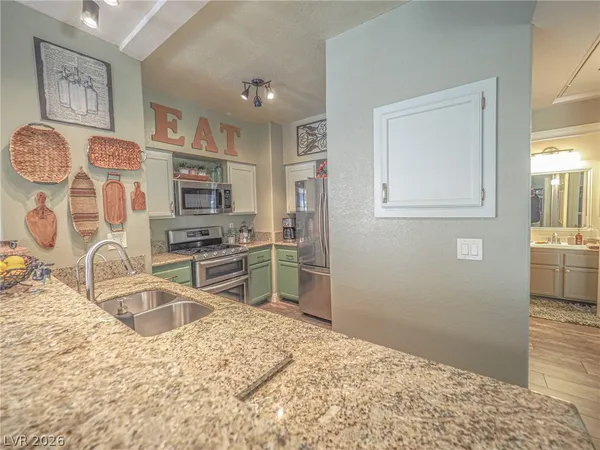 $307,900 | 2251 Wigwam Parkway, Unit 2014, Henderson, NV 89074