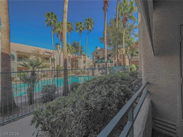 $307,900 | 2251 Wigwam Parkway, Unit 2014, Henderson, NV 89074