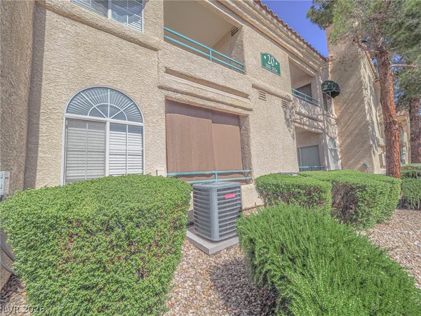 $307,900 | 2251 Wigwam Parkway, Unit 2014, Henderson, NV 89074