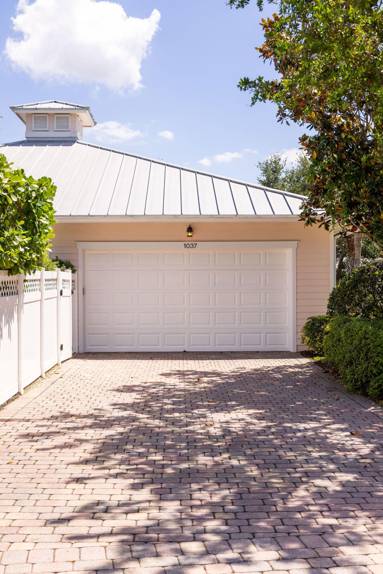 1037 Duval Street Jupiter, FL 33458 - Photo 47 of 47 a view of backyard with wooden fence