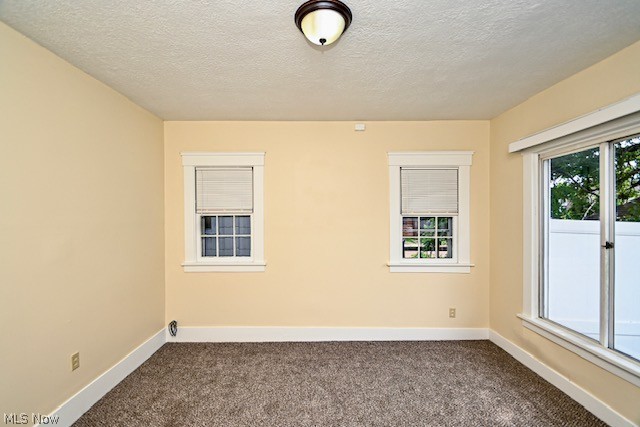 607 Broad Avenue Northwest Canton, OH 44708 - Photo 5 of 28