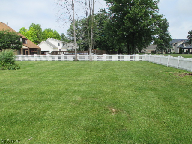 5801 Oak Point Road Lorain, OH 44053 - Photo 2 of 4 Gallery Image 2