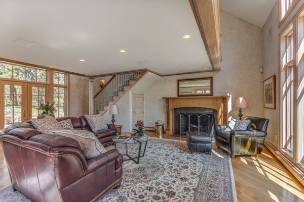 30 Fieldmont Road Belmont, MA 02478 - Photo 7 of 17 Gallery Image 7