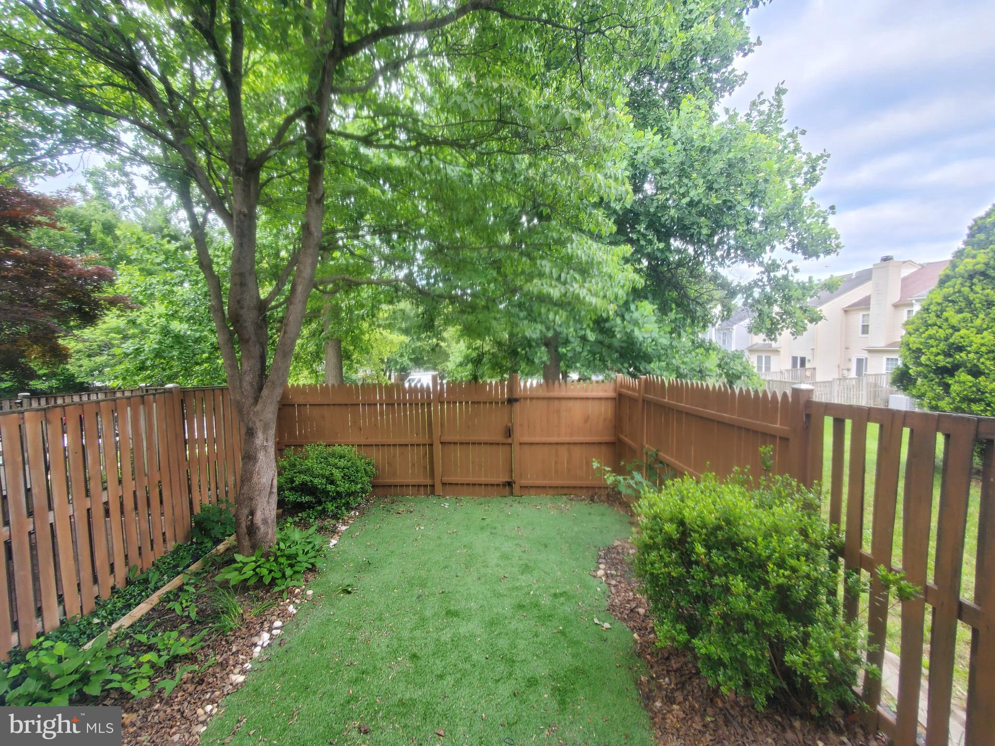 14813 Hammersmith Circle Silver Spring, MD 20906 - Photo 36 of 36 a garden view