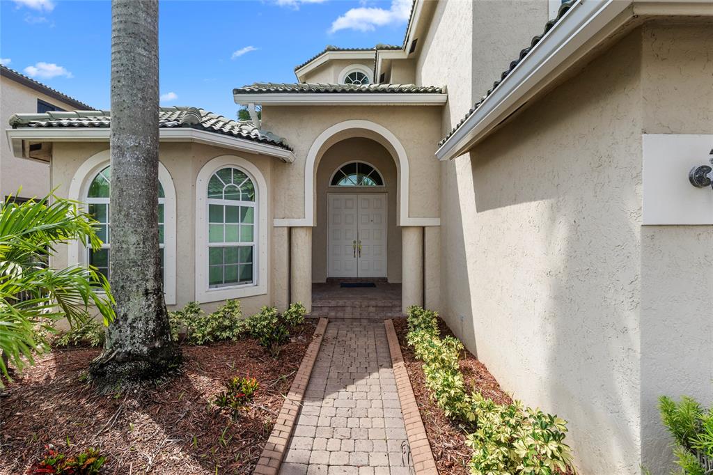 18932 Southwest 33rd Court Miramar, FL 33029 - Photo 6 of 97 Beautiful walkway