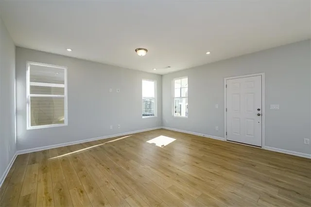 $2,495 | 849 York Alley, Acworth, GA 30102