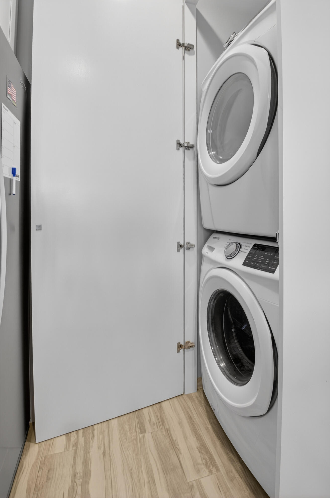19407 Sabal Lake Drive, Unit 5016 Boca Raton, FL 33434 - Photo 17 of 97 a utility room with dryer and washer