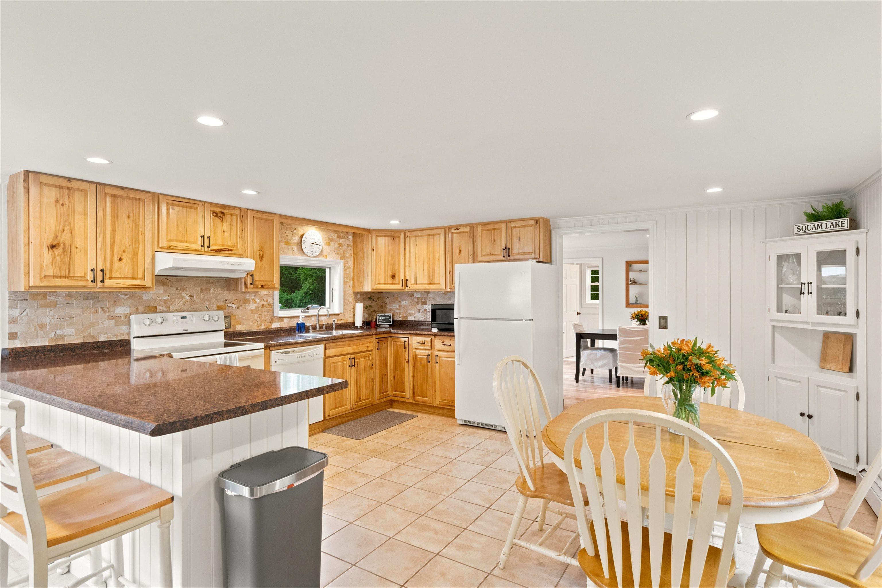 148 East Holderness Road Holderness, NH 03245 - Photo 13 of 40