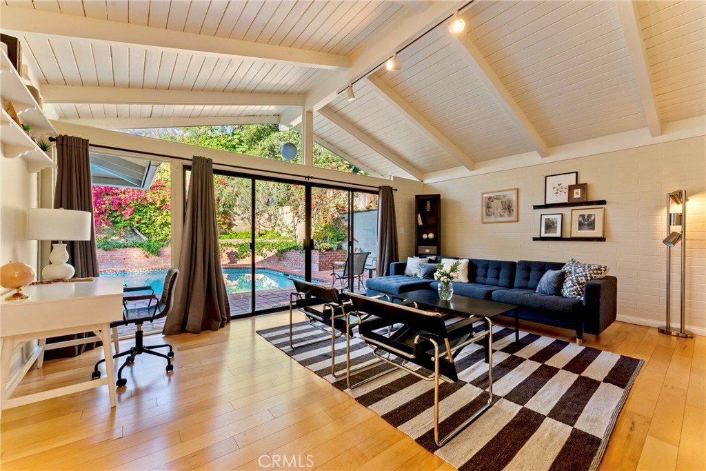 310 Toyon Road Sierra Madre, CA 91024 - Photo 13 of 25 Den/Entertainment Room