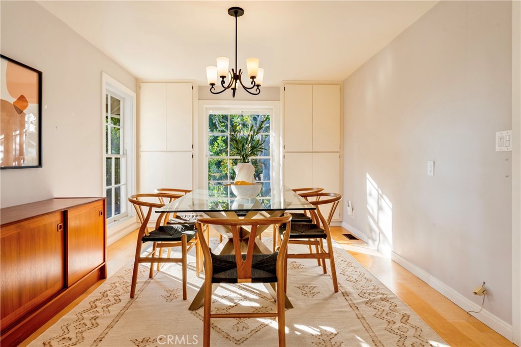 310 Toyon Road Sierra Madre, CA 91024 - Photo 17 of 25