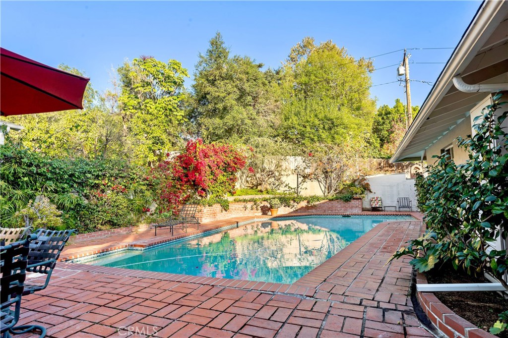 310 Toyon Road Sierra Madre, CA 91024 - Photo 21 of 25