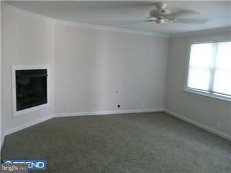 5 Prosperity Road New Castle, DE 19720 - Photo 3 of 12 Living Room