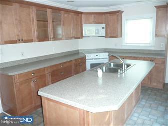 5 Prosperity Road New Castle, DE 19720 - Photo 5 of 12 Kitchen