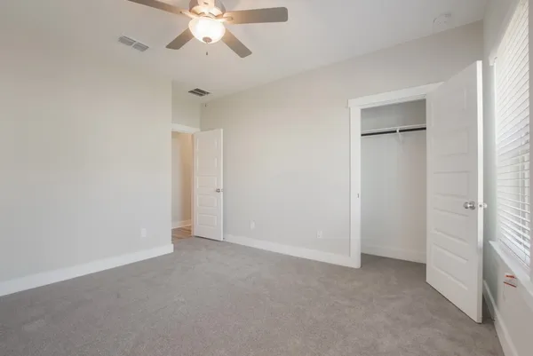 $3,200 | 10930 Keaton Landing Drive, Houston, TX 77043
