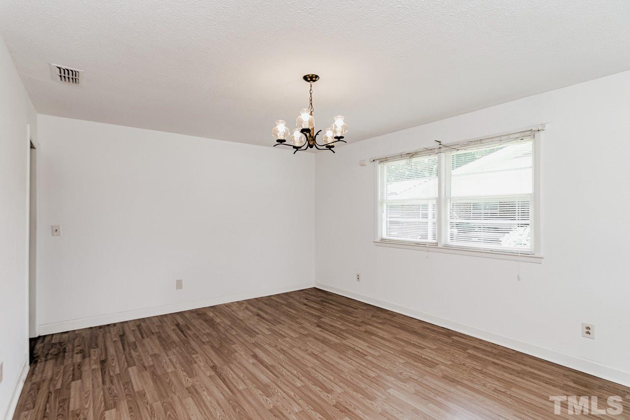 408 Oak Street Smithfield, NC 27577 - Photo 11 of 28
