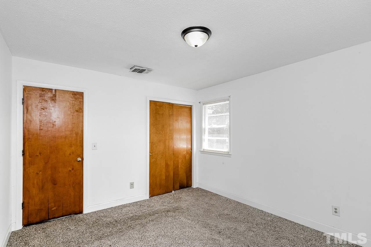 408 Oak Street Smithfield, NC 27577 - Photo 25 of 28