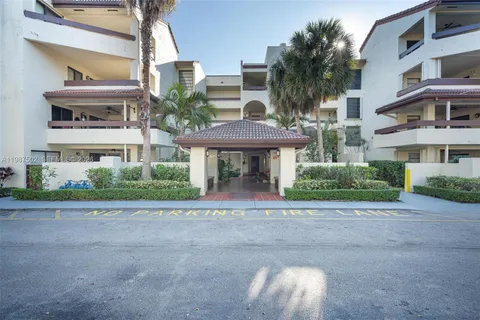 $334,995 | 9040 Southwest 125th Avenue, Unit D408, Miami, FL 33186