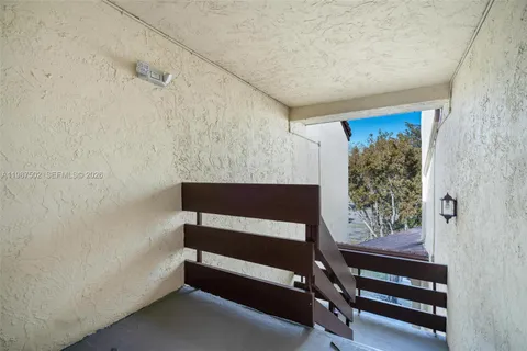 $334,995 | 9040 Southwest 125th Avenue, Unit D408, Miami, FL 33186