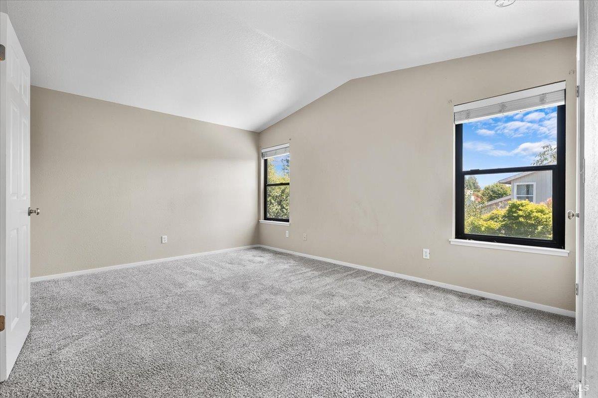 1938 Gambels Way Santa Rosa, CA 95403 - Photo 9 of 19