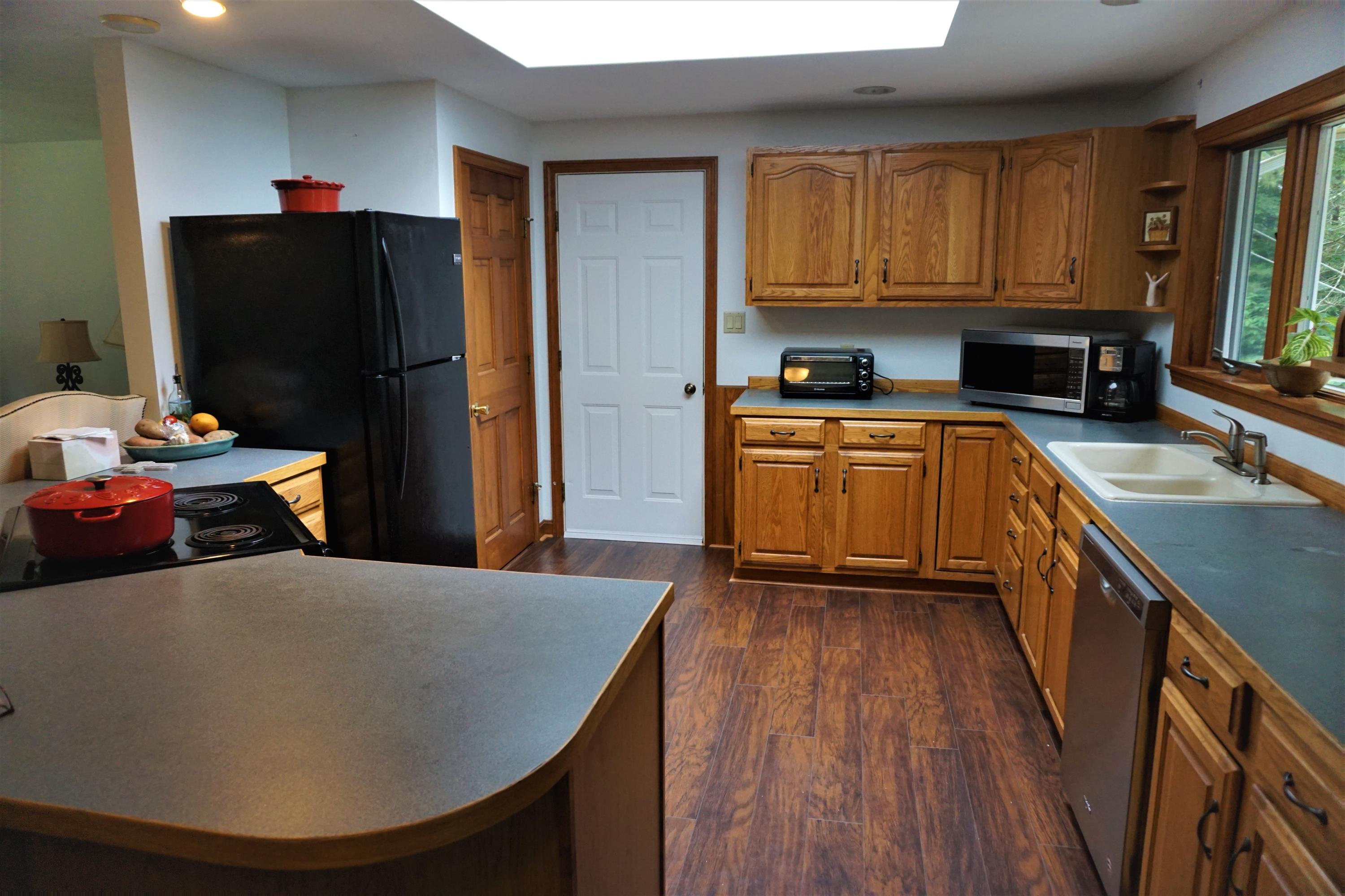 159 Clay Hill Road Cape Neddick, ME 03902 - Photo 4 of 23 DSC02514