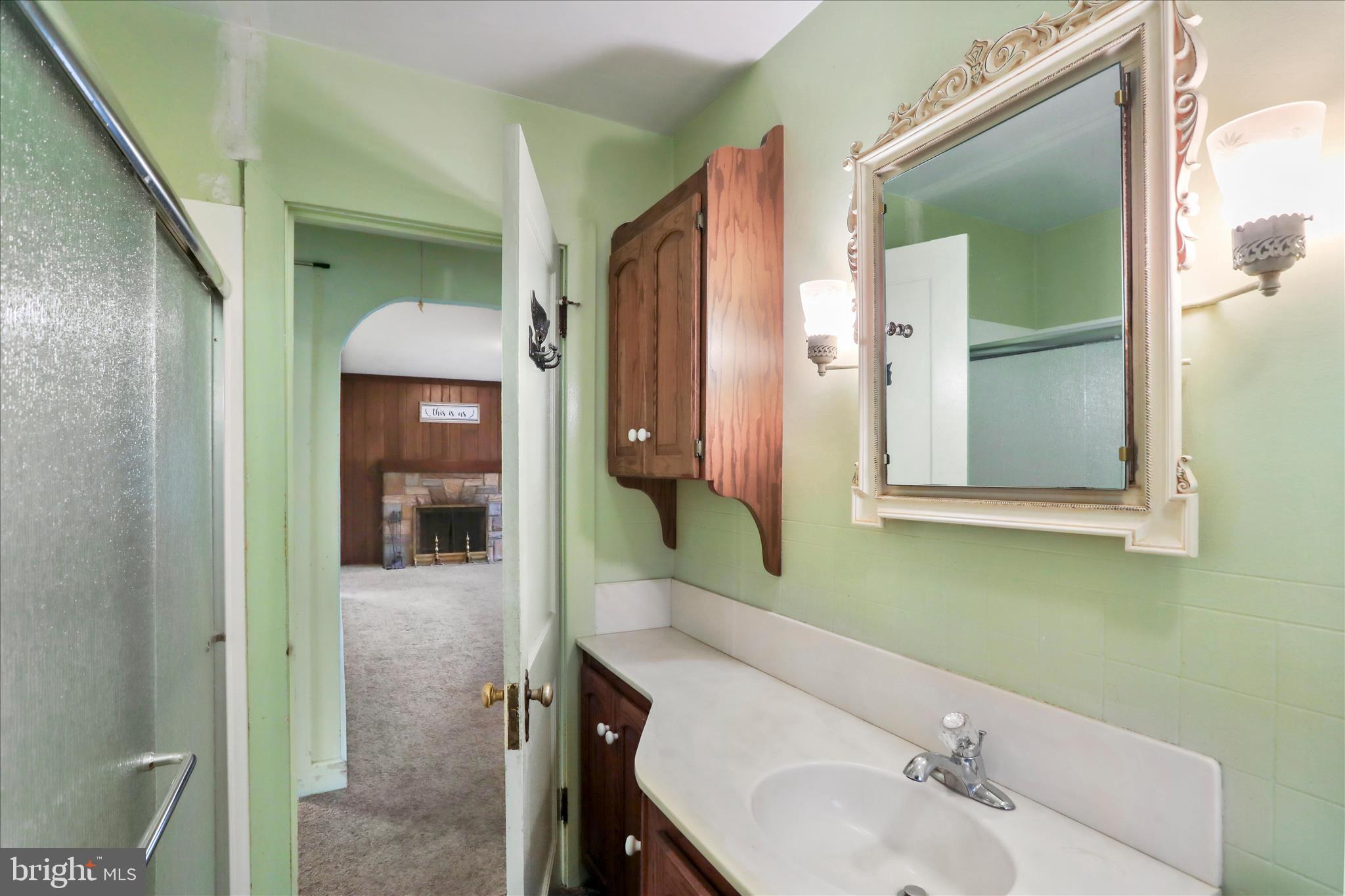 301 Roxbury Road Shippensburg, PA 17257 - Photo 11 of 35 Bathroom