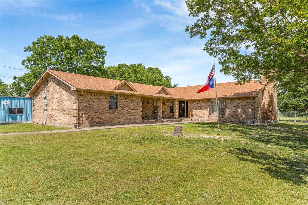 992 Tolson Avenue Van Alstyne, TX 75495 - Photo 22 of 39