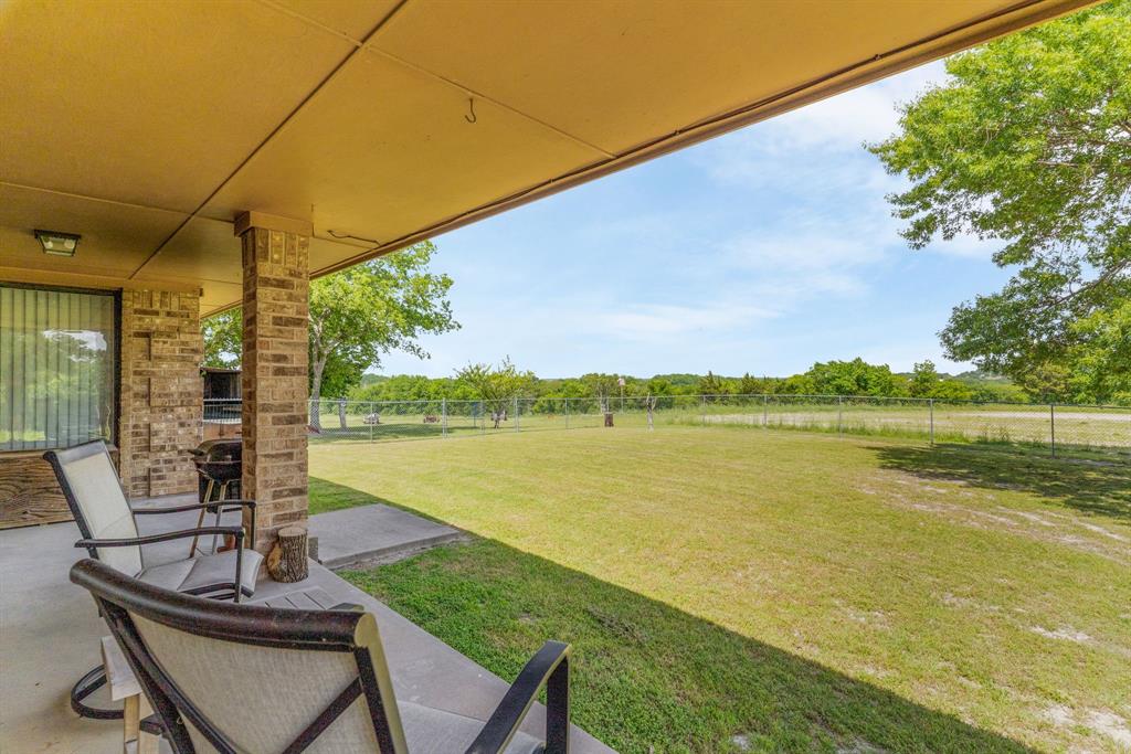 992 Tolson Avenue Van Alstyne, TX 75495 - Photo 29 of 39