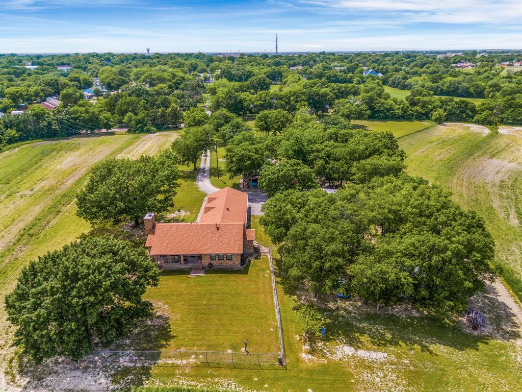 992 Tolson Avenue Van Alstyne, TX 75495 - Photo 9 of 39