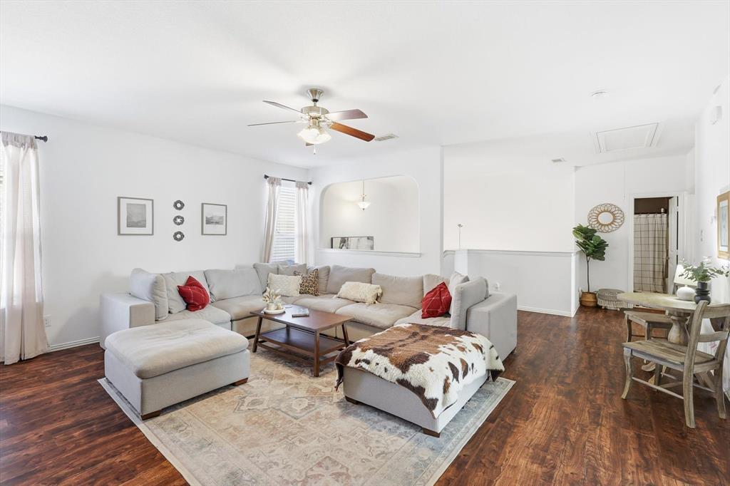 11909 Sundog Way Fort Worth, TX 76244 - Photo 26 of 40