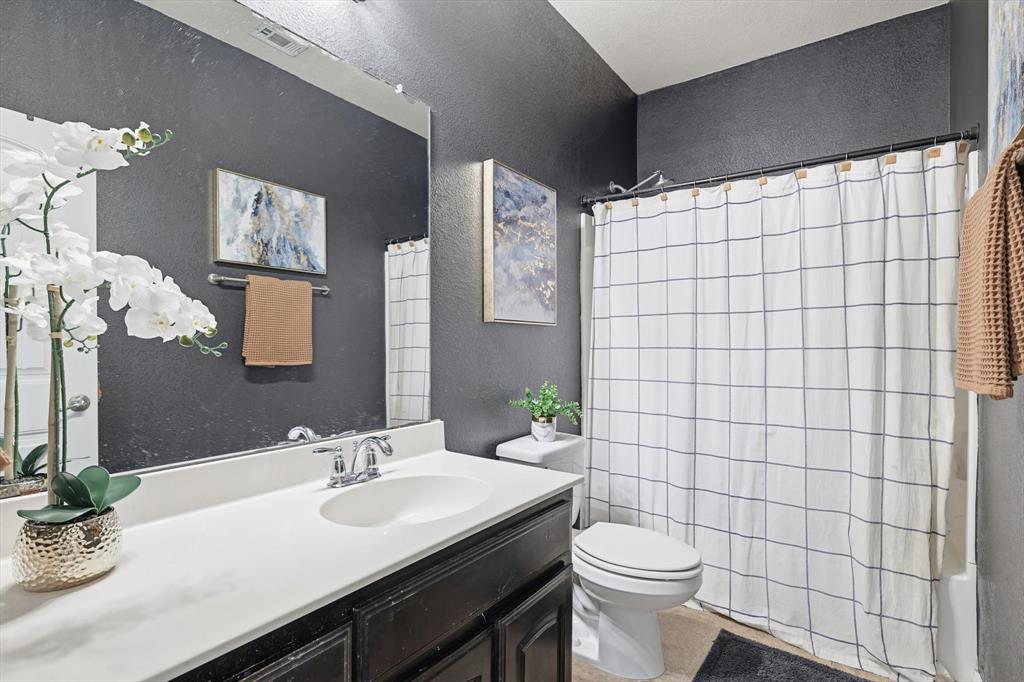 11909 Sundog Way Fort Worth, TX 76244 - Photo 29 of 40