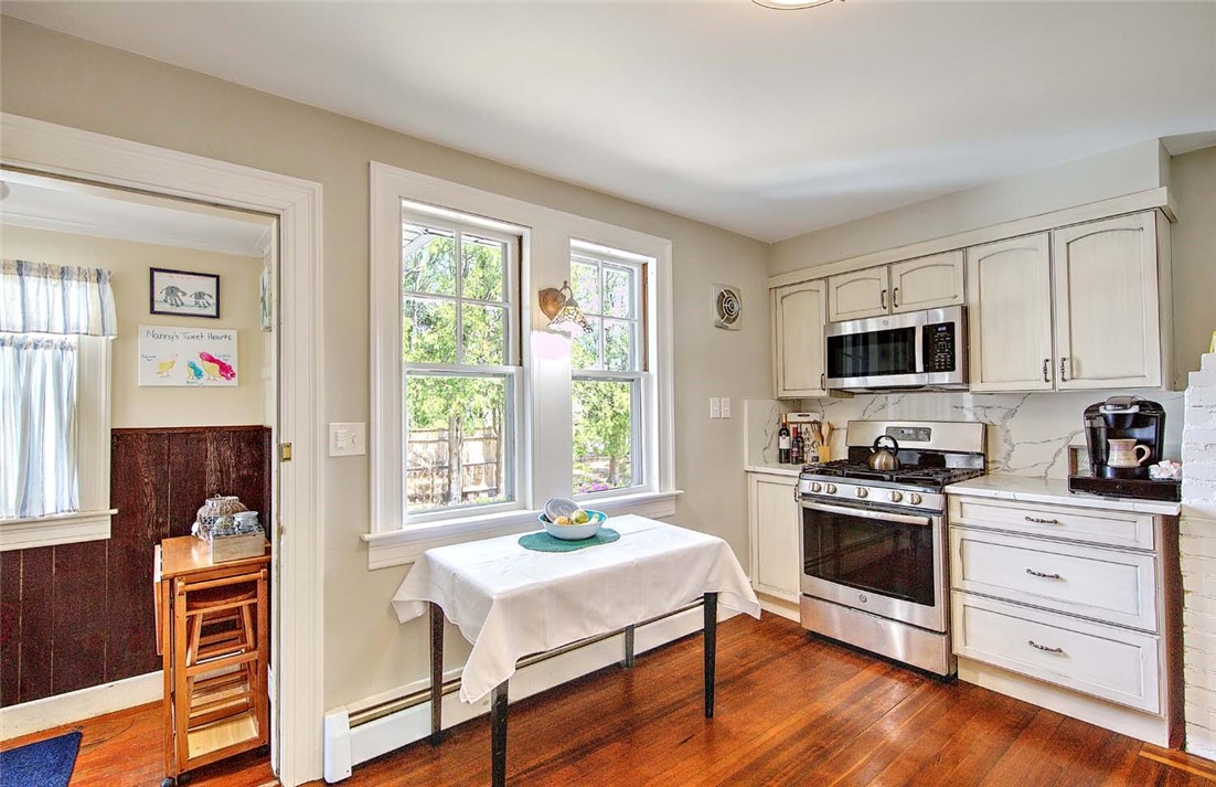 119 Alfred Drowne Road Barrington, RI 02806 - Photo 18 of 50