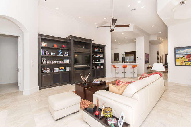 6459 Enclave Way Boca Raton, FL 33496 - Photo 12 of 36 Family Room