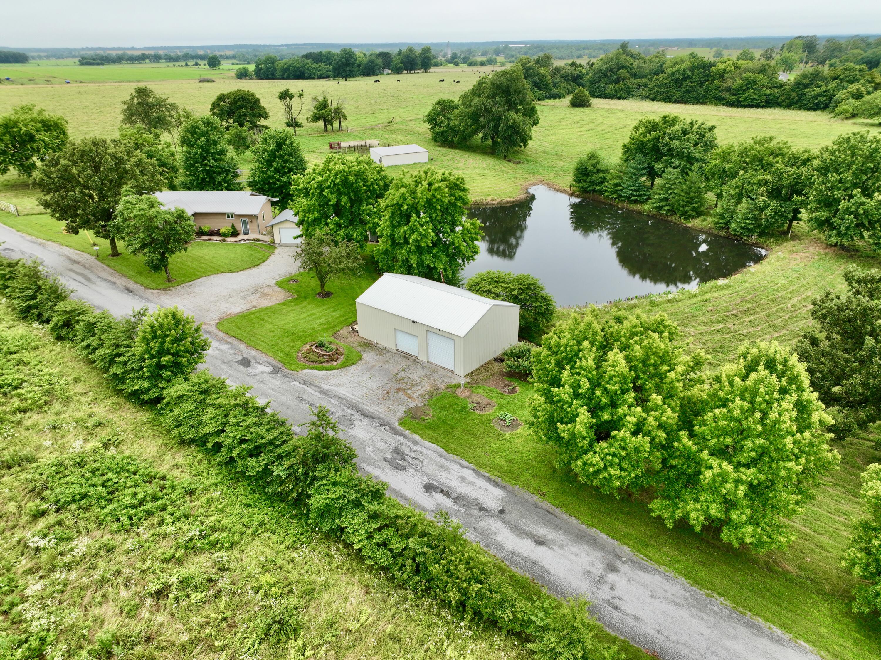 12459 F R 1015 Exeter, MO 65647 - Photo 6 of 38 46