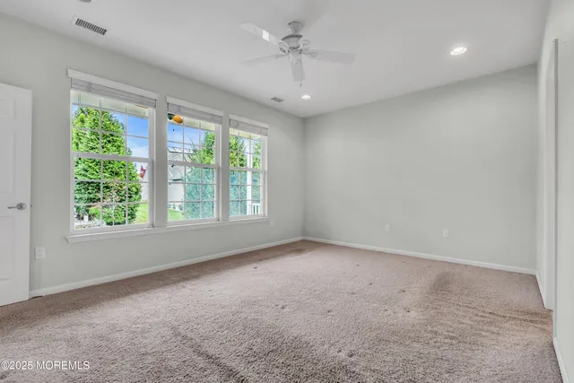 $525,000 | 42 Pembroke Drive, Jackson, NJ 08527